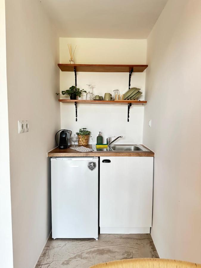 Peristerionas Estate Apartment Karystos  Bagian luar foto