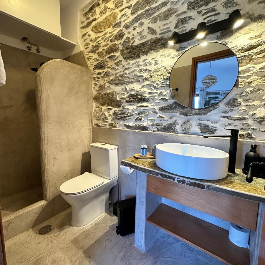 Peristerionas Estate Apartment Karystos  Bagian luar foto