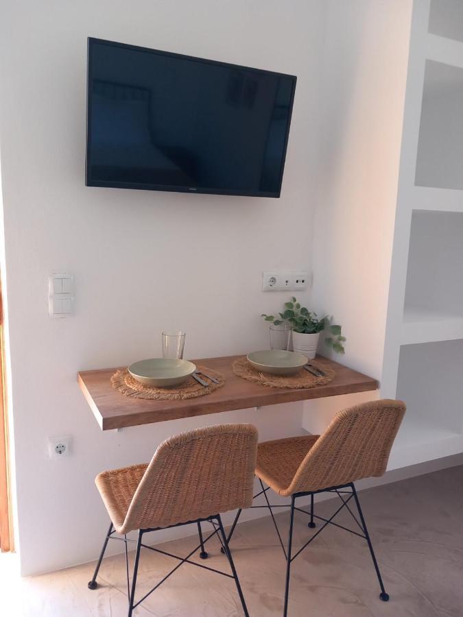 Peristerionas Estate Apartment Karystos  Bagian luar foto