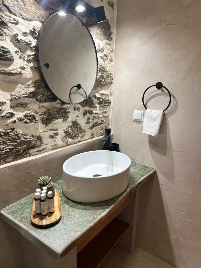 Peristerionas Estate Apartment Karystos  Bagian luar foto